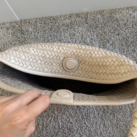 NWOT Madewell The Handwoven Shoulder Bag - Picture 4 of 6